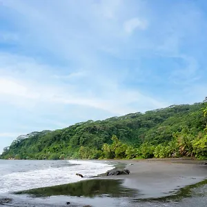 Le Rocher De Hébergement de vacances